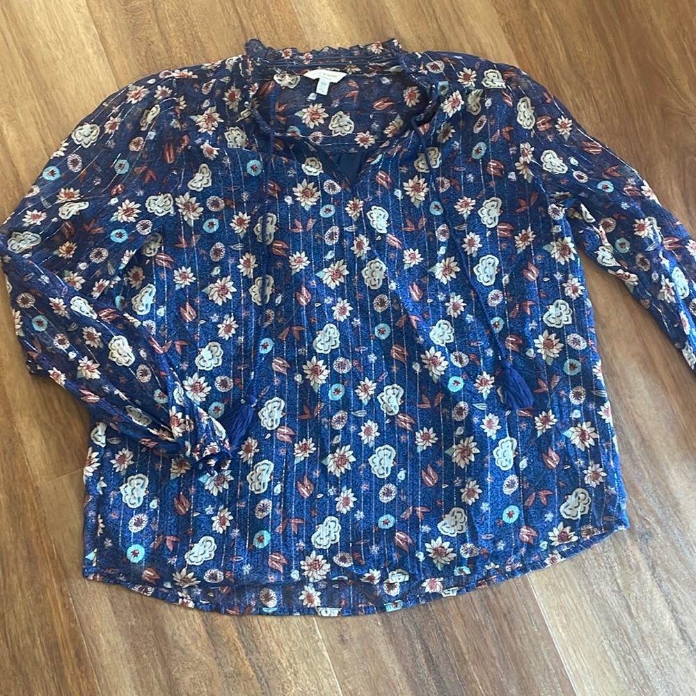 Lucky top